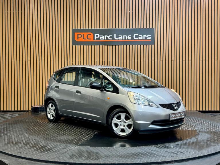 2010 Honda Jazz 1.2 i-VTEC SE Hatchback 5dr Petrol - ONE OWNER - Petrol