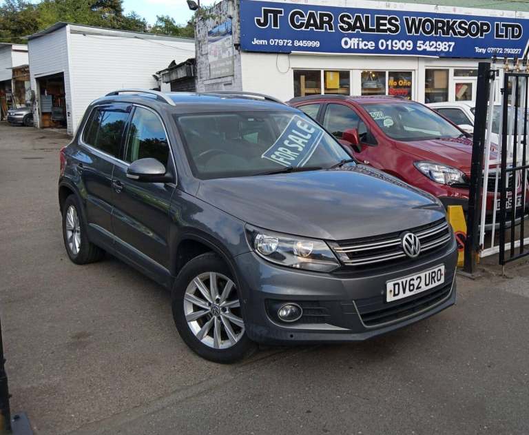 2012 Volkswagen Tiguan 2.0 TDI BlueMotion Tech SE 2WD Euro 5 (s/s) 5dr ESTATE Diesel Manual
