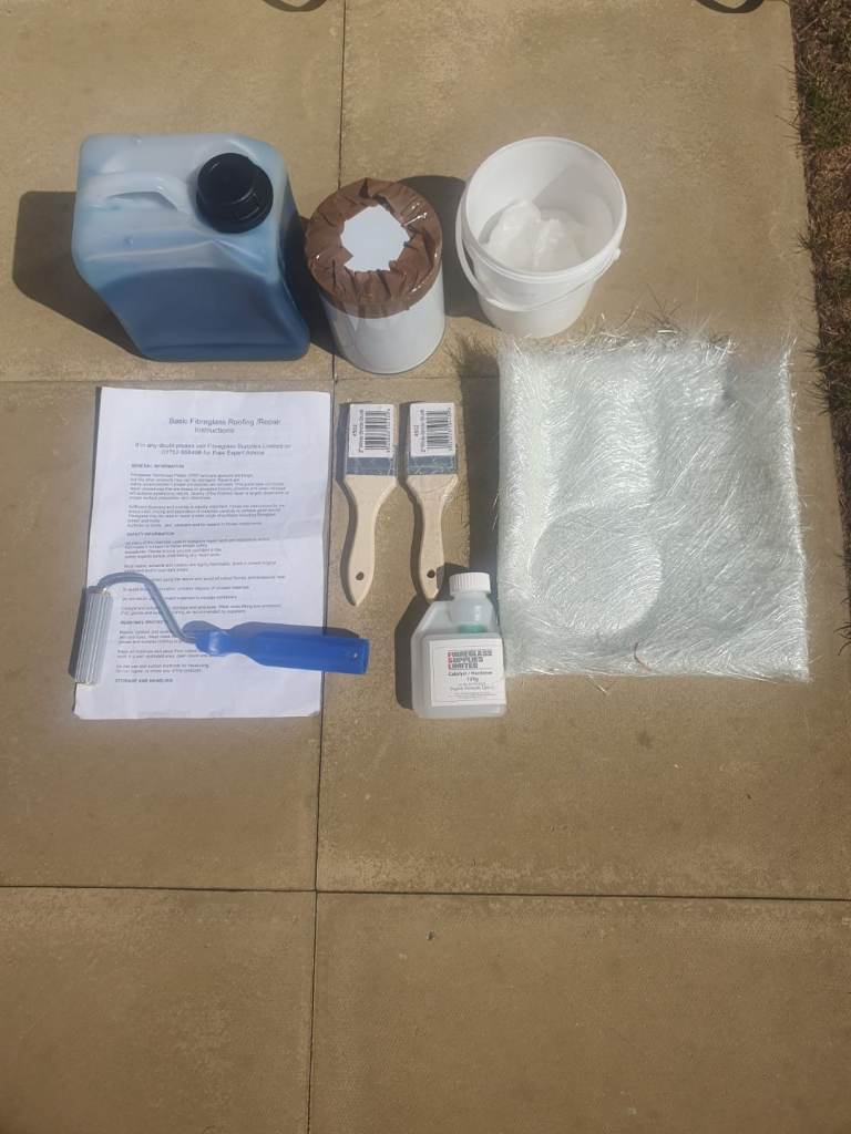 Fibreglass flat roofing repair kit