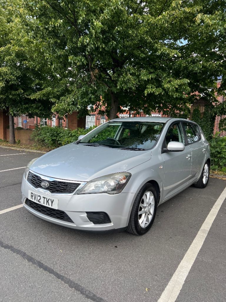 Kia, CEED, Hatchback, 2012, Manual, 1582 (cc), 5 doors