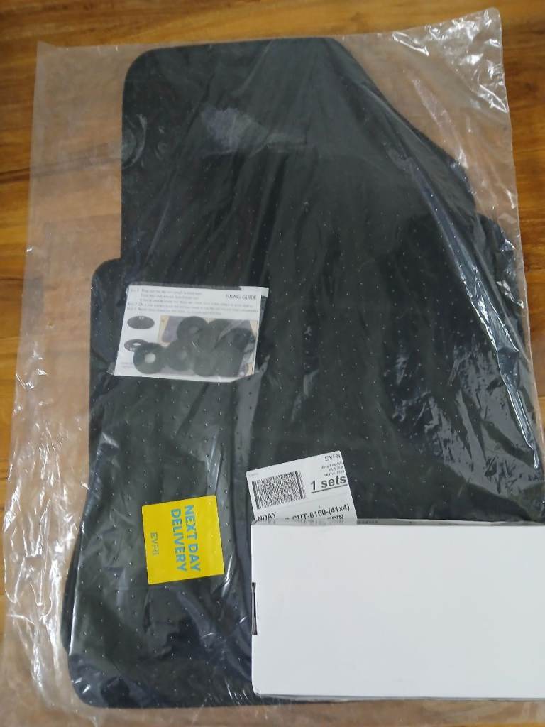 Replacement mats for Renault Arkana or Renault Captur. 