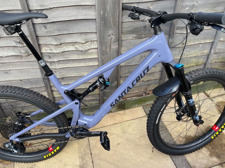 Santa Cruz 5010 Carbon C XO1  AXS Reserve Kit Immaculate Condition New