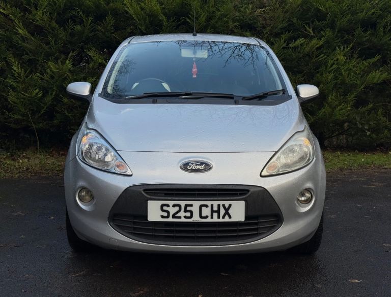 Ford, KA, Hatchback, 2012, Manual, 1242 (cc), 3 doors