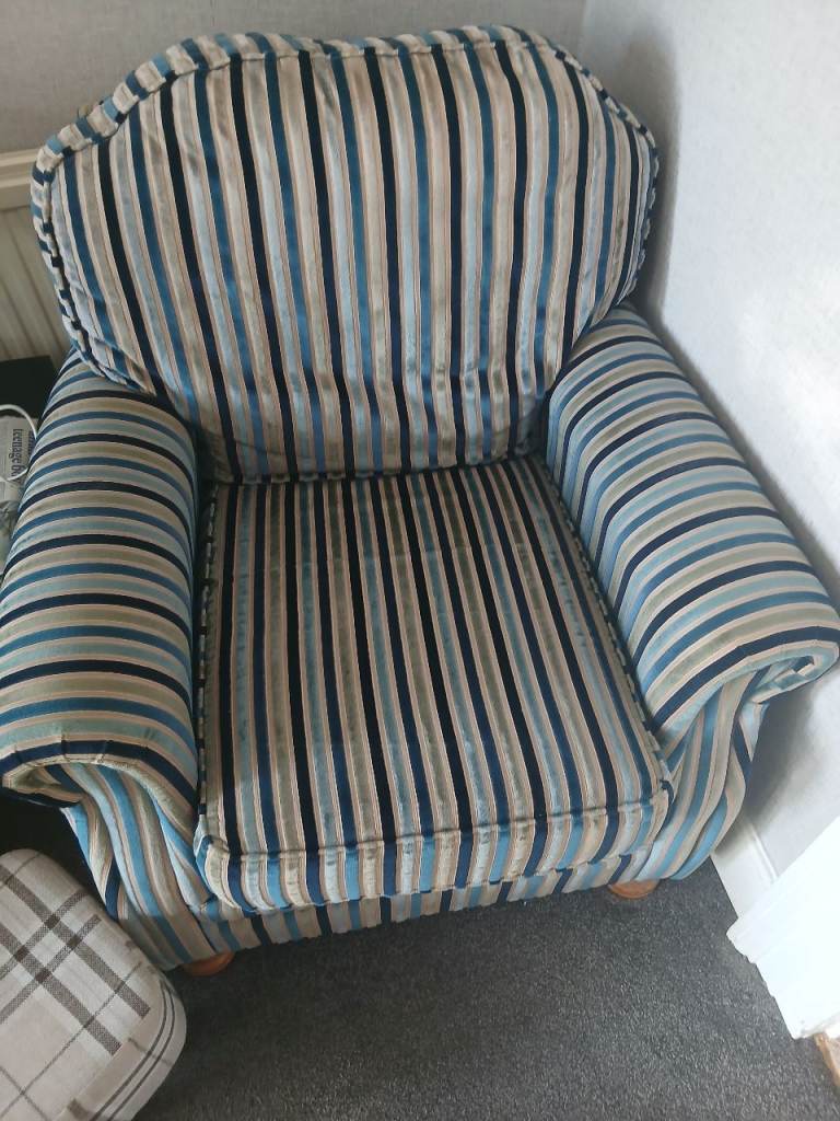 image for Sx matching armchairs 