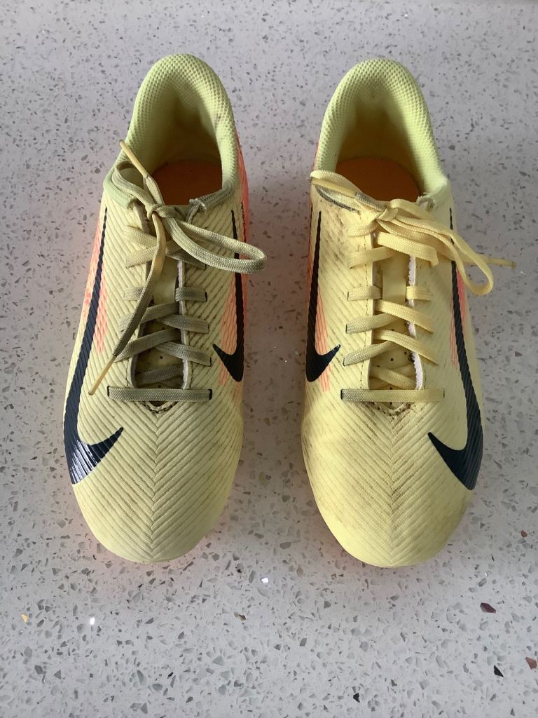 image for nike mercurial Vapor 16 Mbappe boys football boots