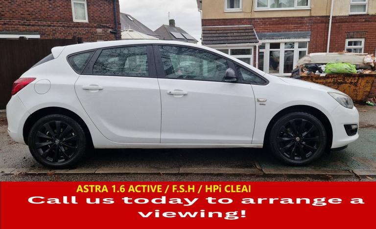 2012 Vauxhall Astra 1.6i 16V Active 5dr HATCHBACK Petrol Manual