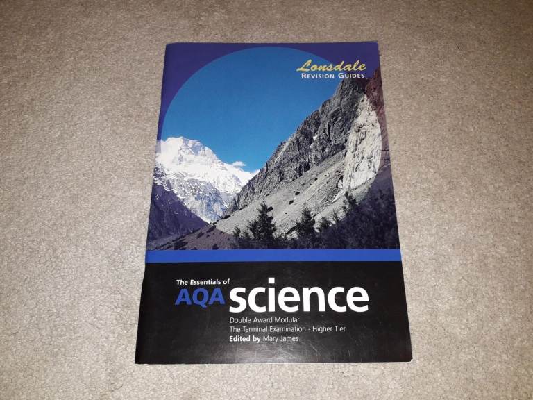 The Essentials of Aqa Science: Double Award Modular - The Terminal Examination (Paperback)