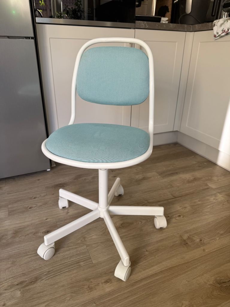 IKEA ÖRFJALL Children’s Desk Chair - Light Green