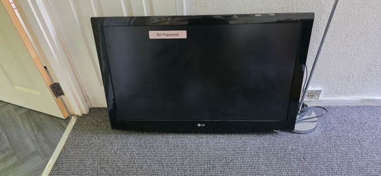 42 inch lg lcd tv 
