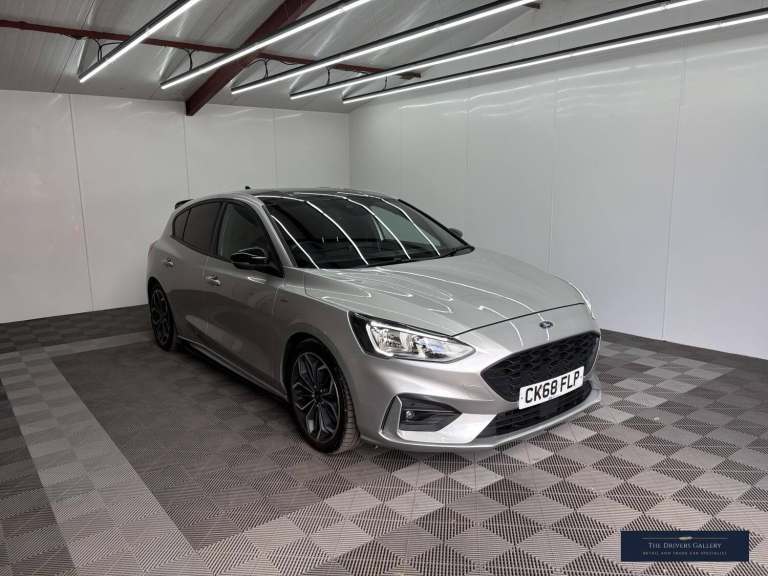 2018 Ford Focus 1.0T EcoBoost ST-Line X Hatchback 5dr Petrol Manual Euro 6 (s/s) (125 ps) Hatchba...