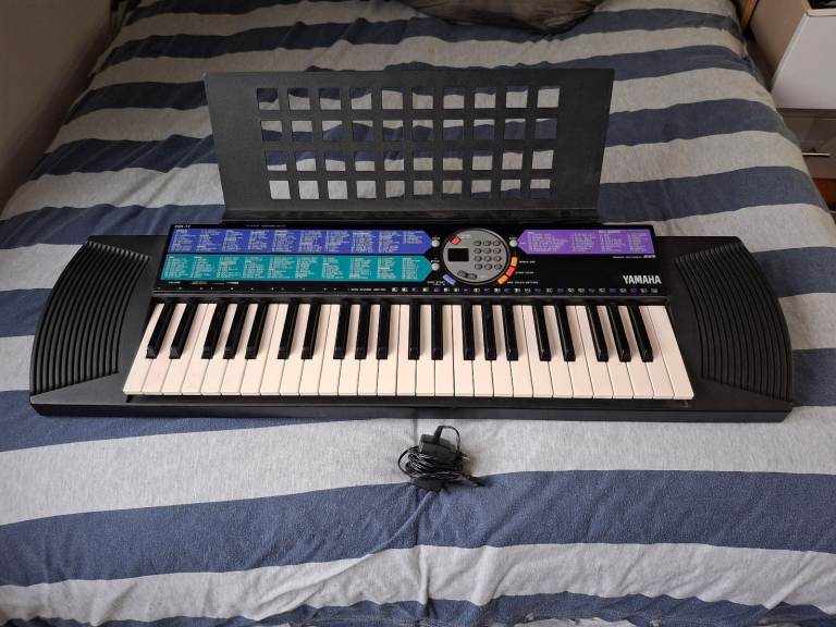 Yamaha keyboard 