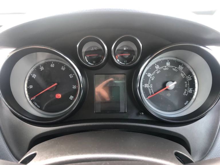 2011 Vauxhall Meriva 1.4i 16V SE 5dr MPV PETROL Manual