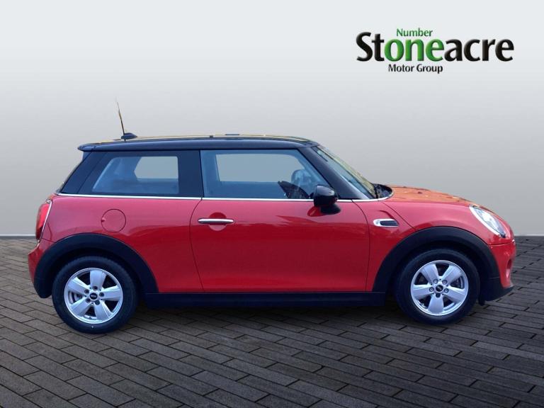 2018 MINI Hatch 1.5 Cooper Hatchback 3dr Petrol Manual Euro 6 (s/s) (136 ps) HATCHBACK Petrol Manual