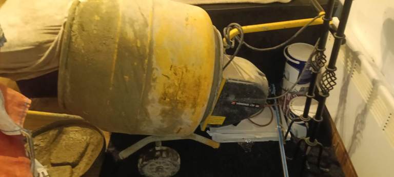130 Cement Mixer - Good Working Order
