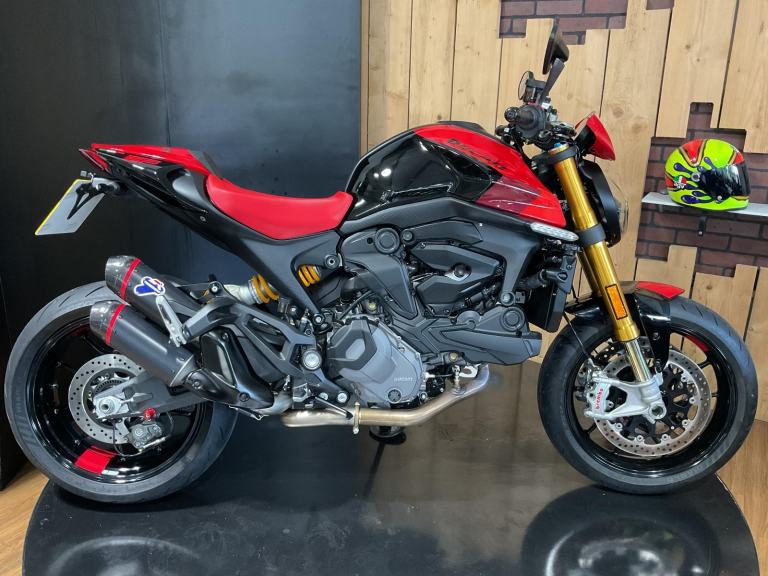 Ducati Monster SP 2025 just 1183 Miles! FULL TERMIGNONI EXHAUST SYSTEM! Ohlins!