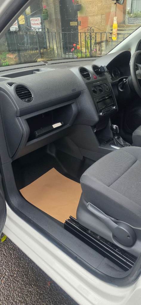 Volkswagen, CADDY, Panel Van, 2013, Semi-Auto, 1598 (cc)