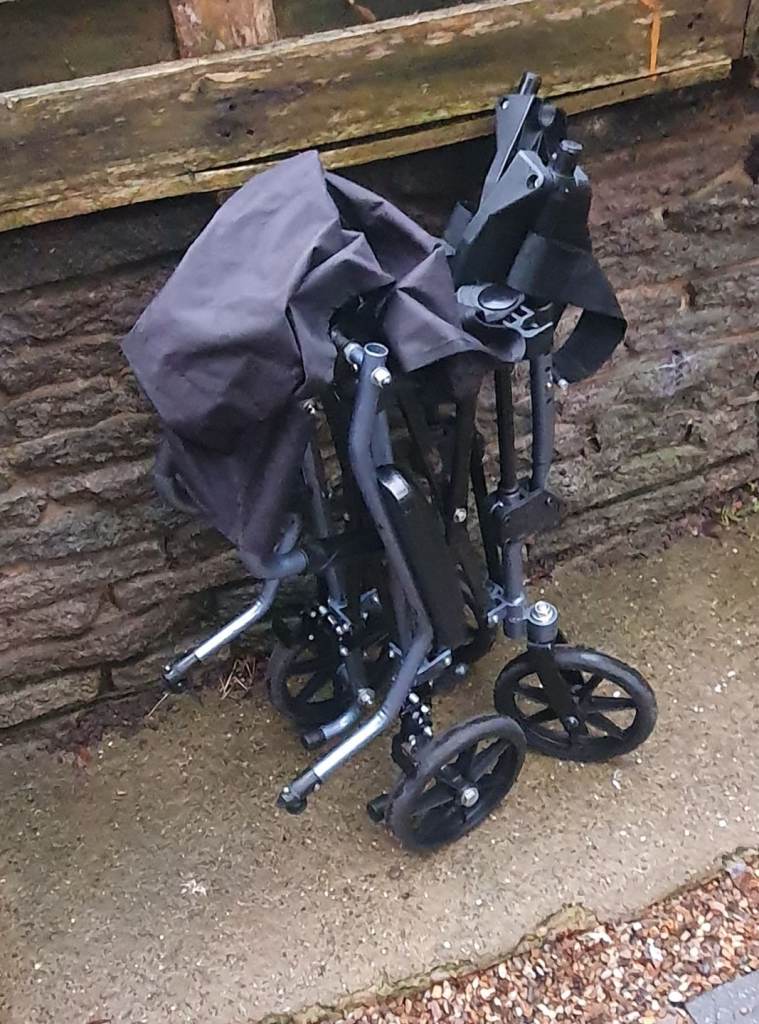 Wheelchair. CareCo Fold & Go Travel Chair