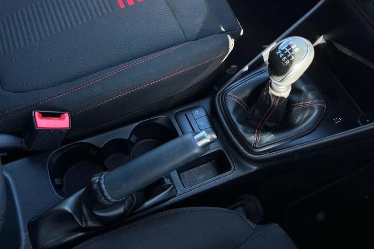 2023 Ford Fiesta 1.0 EcoBoost Hybrid mHEV 125 ST-Line APPLE CAR PLAY  &amp; FRONT HEATED WINDSCR ...