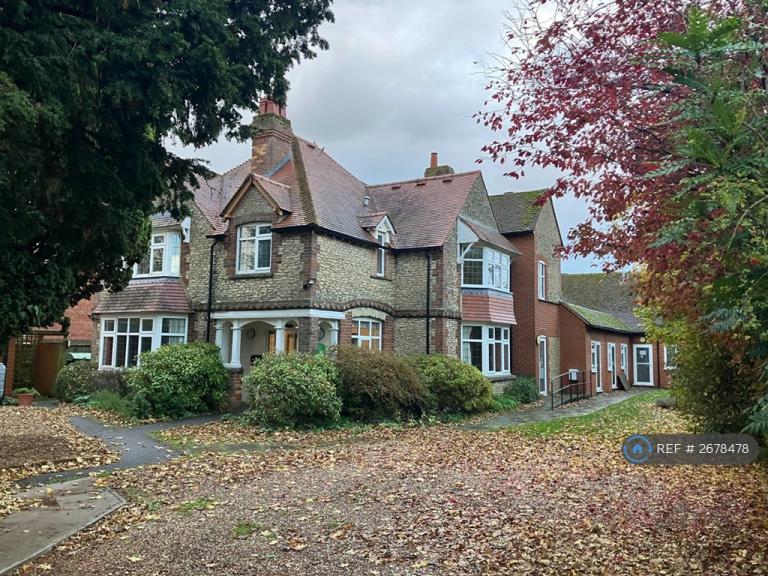 1 bedroom in Churchway, Haddenham, Aylesbury, HP17 (#2678478)