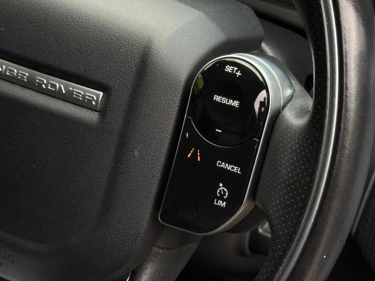 2018 Land Rover Range Rover Velar 2.0 D240 R-Dynamic S 5dr Auto ESTATE DIESEL Automatic
