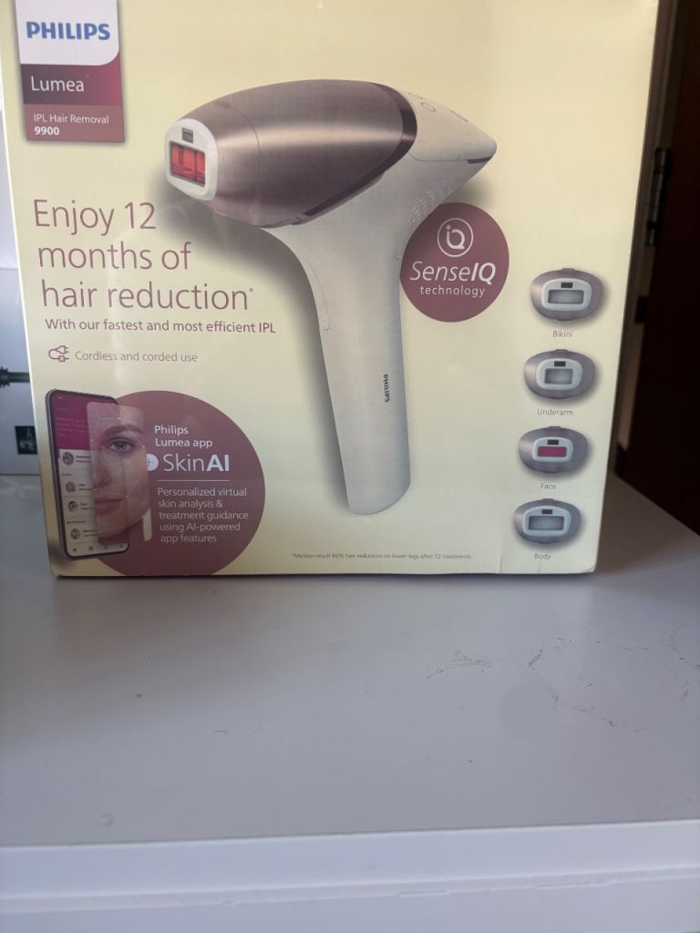 Philips Lumea 9000 IPL Hair Removal Device - NEW