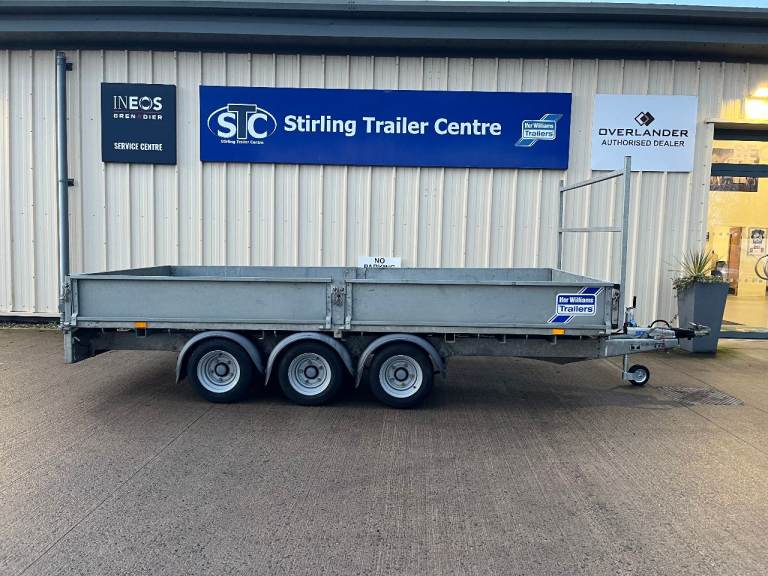 IFOR WILLIAMS LM146 14FT TRI AXLE FLAT BED TRAILER WITH DROPSIDES, LADDER RACK AND LED'S