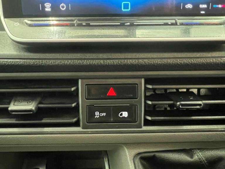 2024 Volkswagen Crafter 2.0 TDI 140PS Commerce High Roof Van PANEL VAN DIESEL Manual