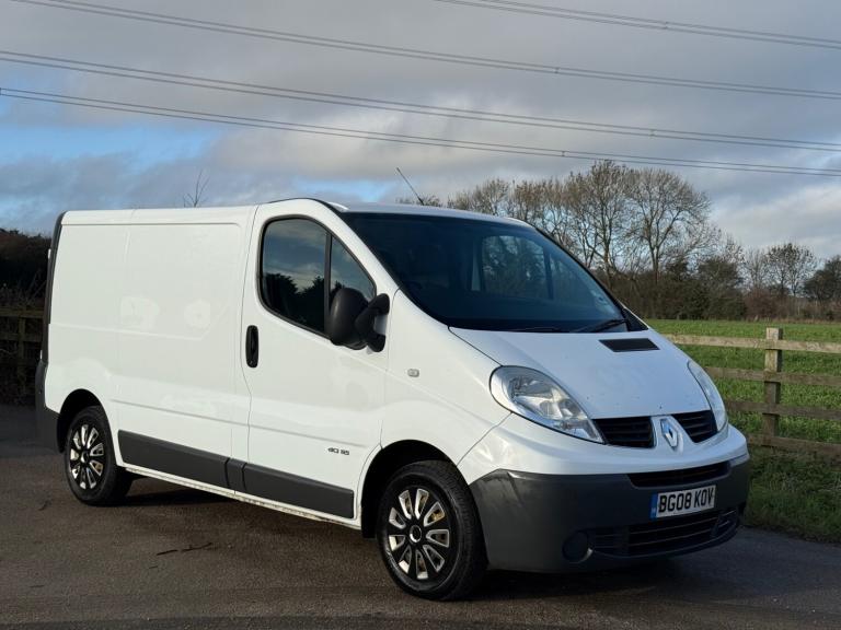 RENAULT TRAFIC SL27dCi 115 Van | 12 Months MOT | Service History | Clean Example