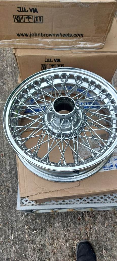 5 MGBHIVE WIRE WHEELS 15" KNOCK OFFS, N/O STOCK