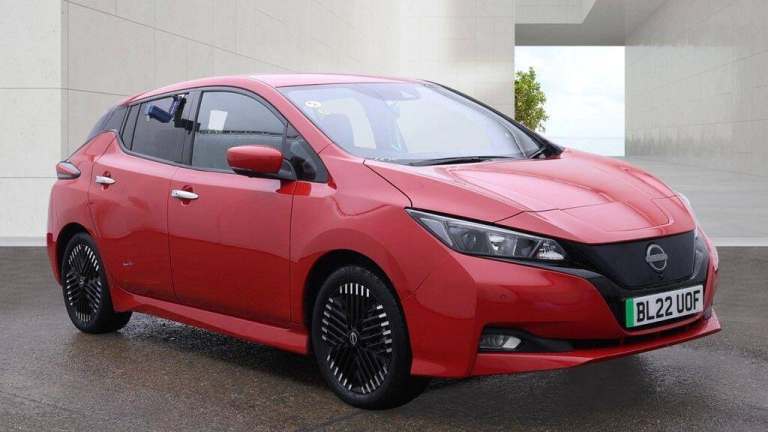 Nissan Leaf 39kWh N-Connecta Auto 5dr Electric Automatic