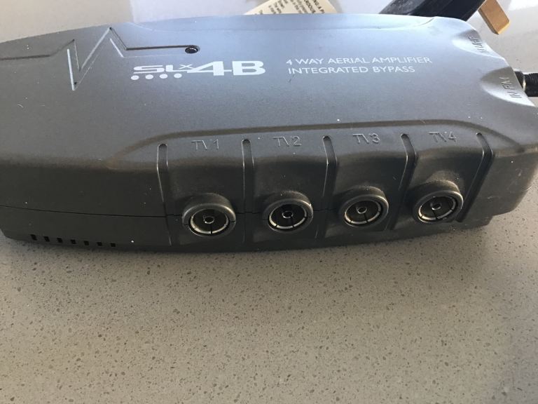 SLX 4B 4 Way Aerial Amplifier – Integrated Bypass- Free to good home.