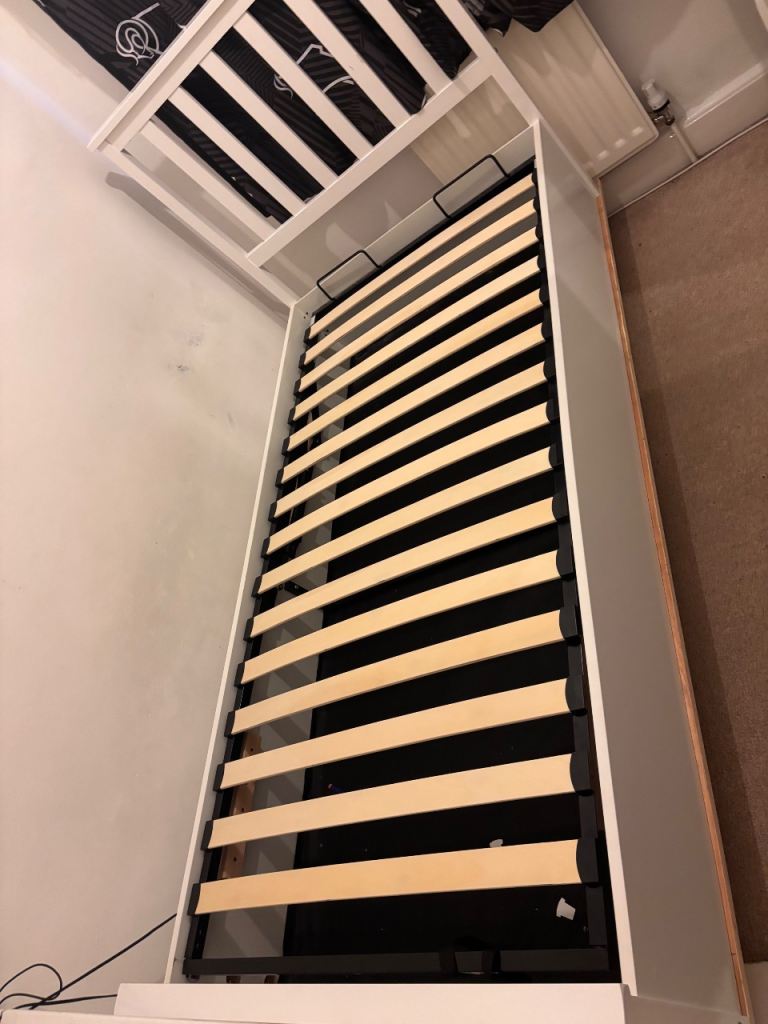 Single wooden frame ottoman bed 