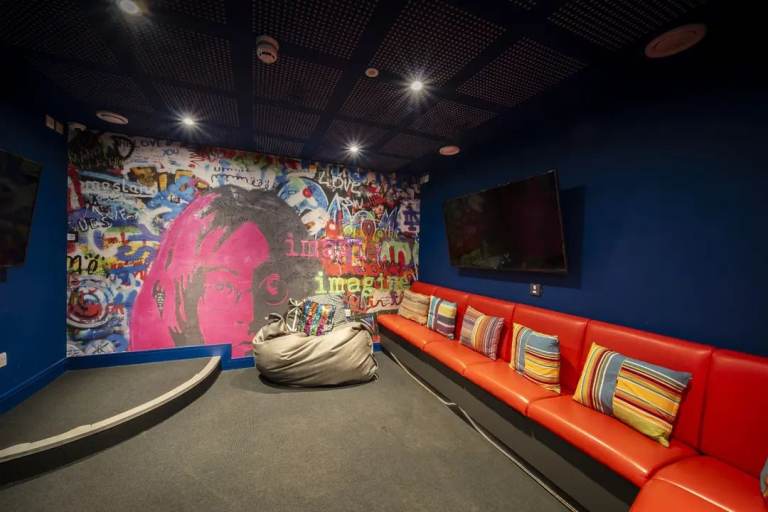 Tenancy takeover at Canvas Cardiff student accommodation