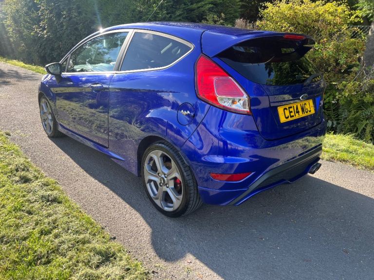 FORD FIESTA 1.6 Ecoboost ST2