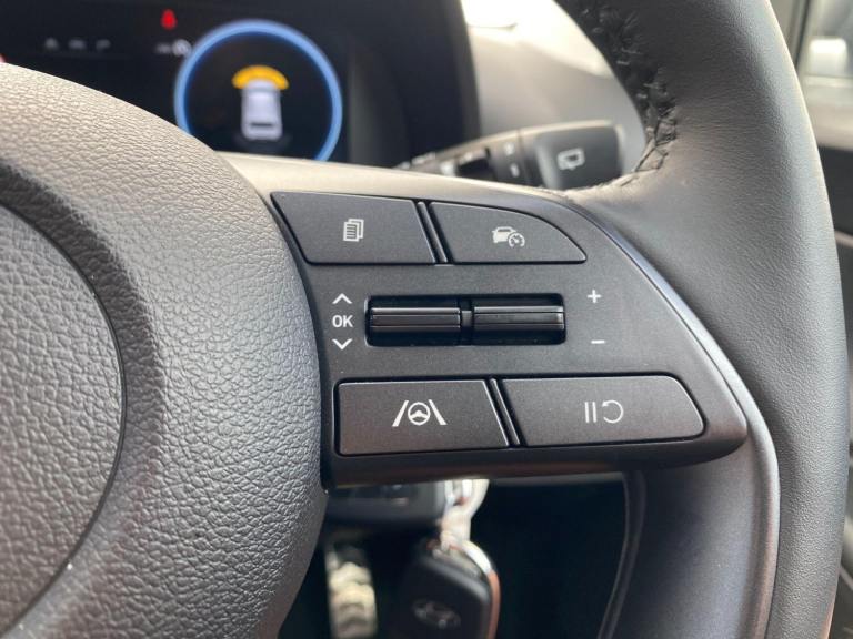 2024 Hyundai BAYON 1.0 T-GDi Premium Euro 6 (s/s) 5dr HATCHBACK Petrol Manual