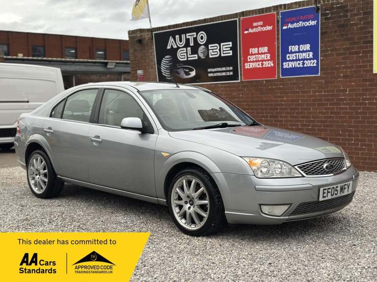 2005 Ford Mondeo 2.2 TDCi Ghia X 5dr HATCHBACK Diesel Manual