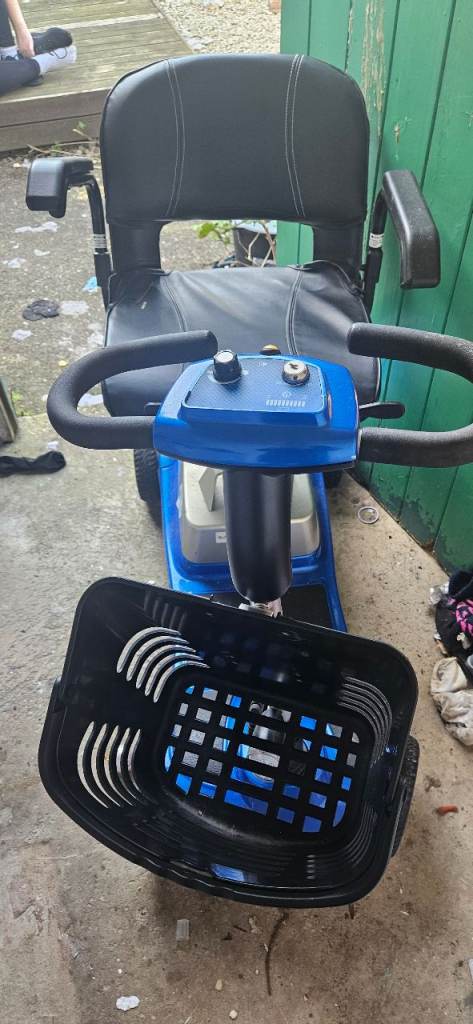 Mobility scooter 