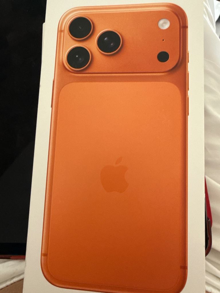 iPhone 17 Pro max 2TB
