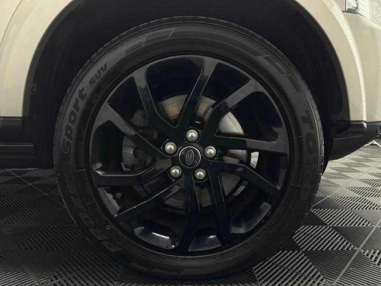 2015 Land Rover Discovery 4 3.0 SD V6 HSE Luxury Auto 4WD Euro 6 (s/s) 5dr ESTATE Diesel Automatic