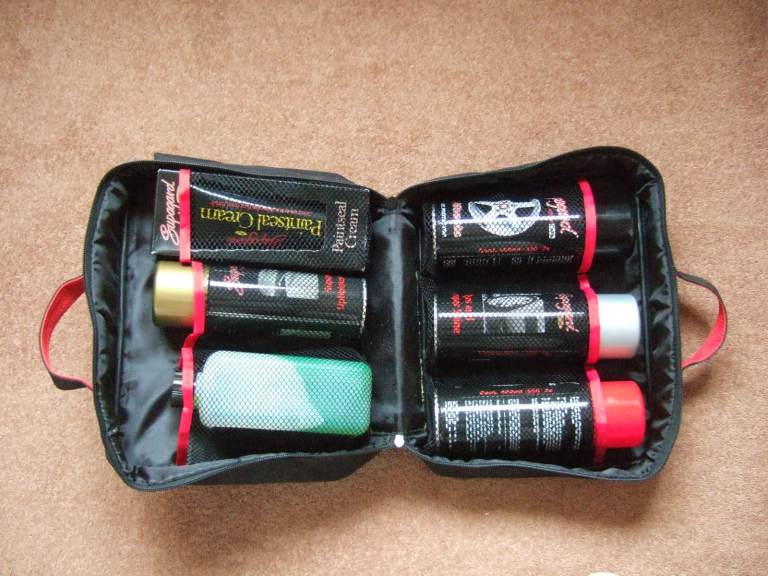 Car cleaning kit free for collection