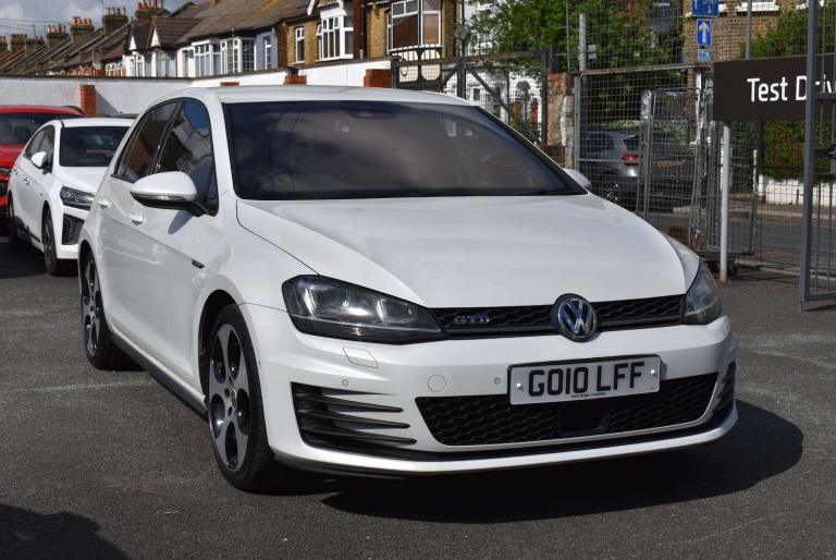 2015 Volkswagen Golf 2.0 TDI BlueMotion Tech GTD Hatchback 5dr Diesel Manual