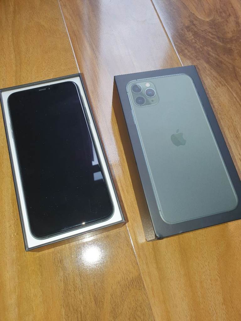 Apple iPhone 11 Pro Max 64GB Black iOS Smartphone 12MP Triple Camera mint UNLOCKED 