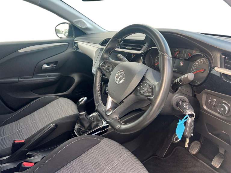 2021 Vauxhall Corsa Corsa 1.2 Se 5 door Hatchback Petrol Manual