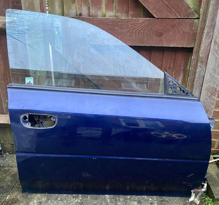 Subaru Impreza WRX STi 98-00 GC8 GF8 JDM - O/S Front Right Driver Side Door