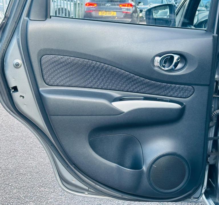 2014 Nissan Note 1.5 dCi Tekna Euro 5 (s/s) 5dr MPV Diesel Manual