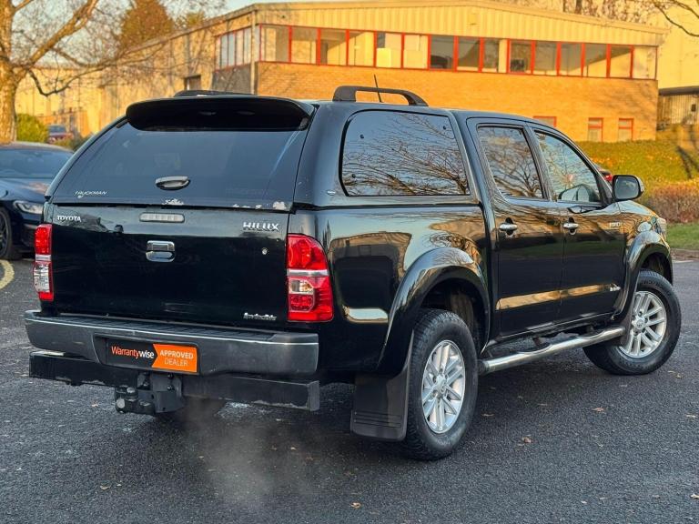 2015 Toyota Hilux Invincible D/Cab Pick Up 3.0 D-4D 4WD 171 Auto PICK UP DIESEL Automatic