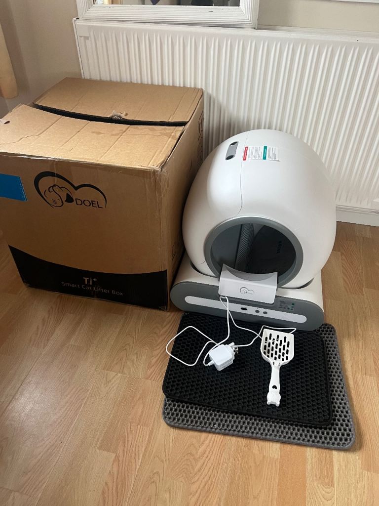 Automatic cat litter box