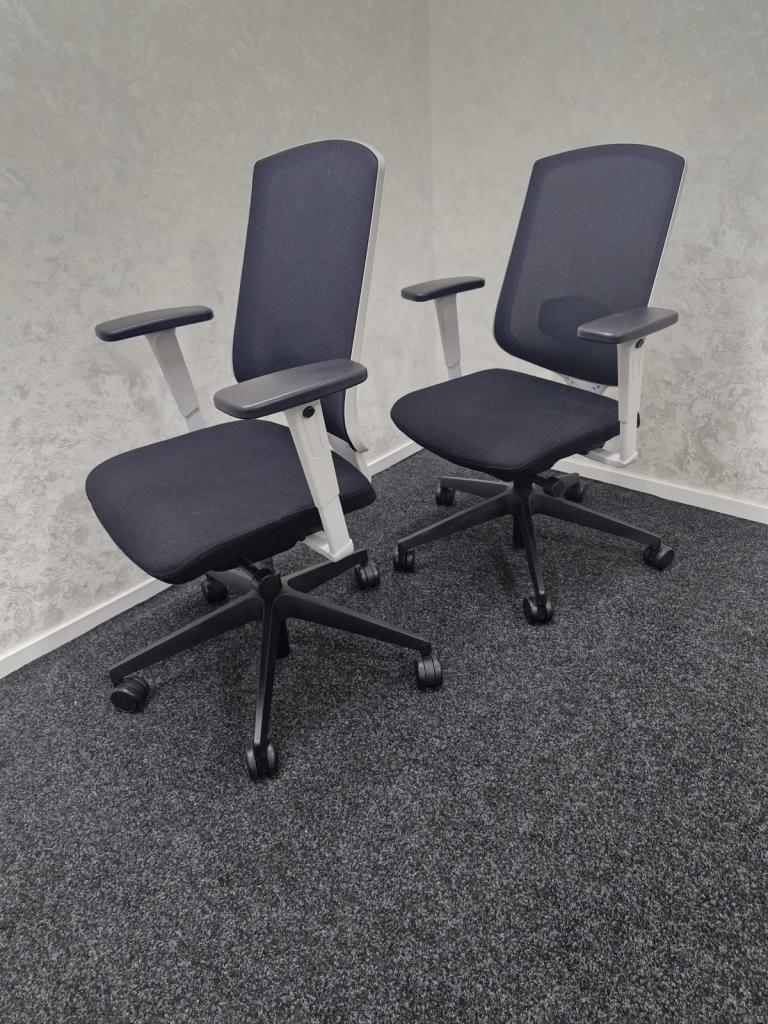 Senator  black and white Mesh gaming Chair with lumbar support (20 available)