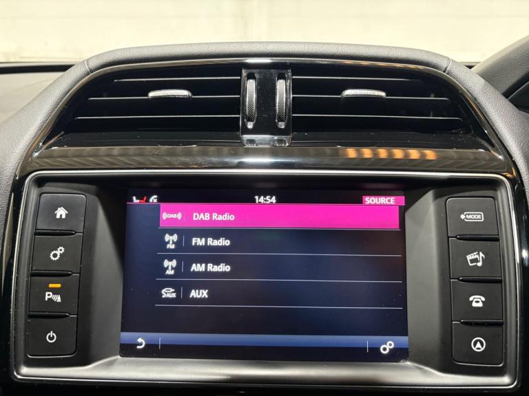 2017 Jaguar F-Pace 2.0 D180 R-Sport AWD Euro 6 (s/s) 5dr ESTATE Diesel Manual