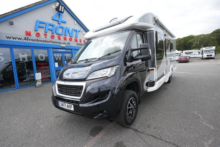 Bailey Autograph 79-2F PEUGEOT WITH E&P HYDRAULIC LEVELLING SYSTEM 4 BERTH 2